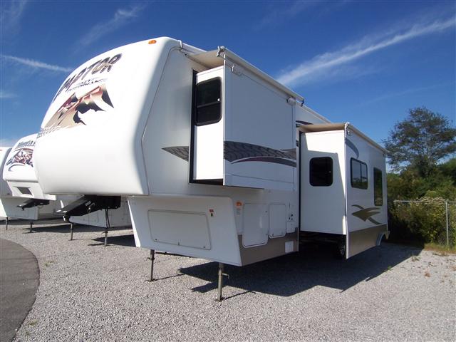 2007 Keystone Raptor